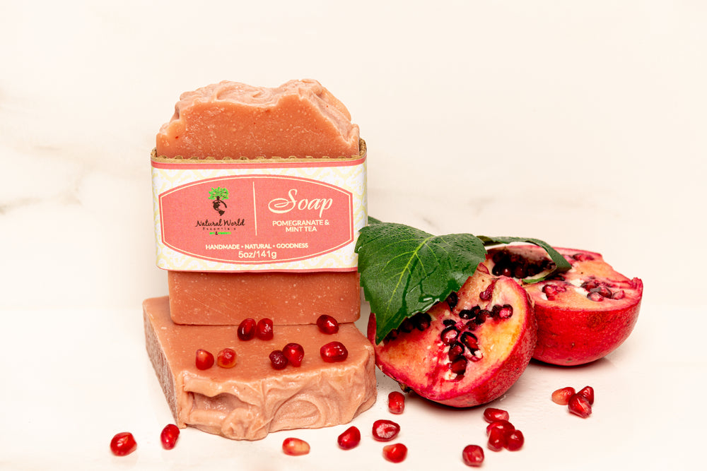 
                
                    Load image into Gallery viewer, Pomegranate &amp;amp; Mint Tea Soap
                
            
